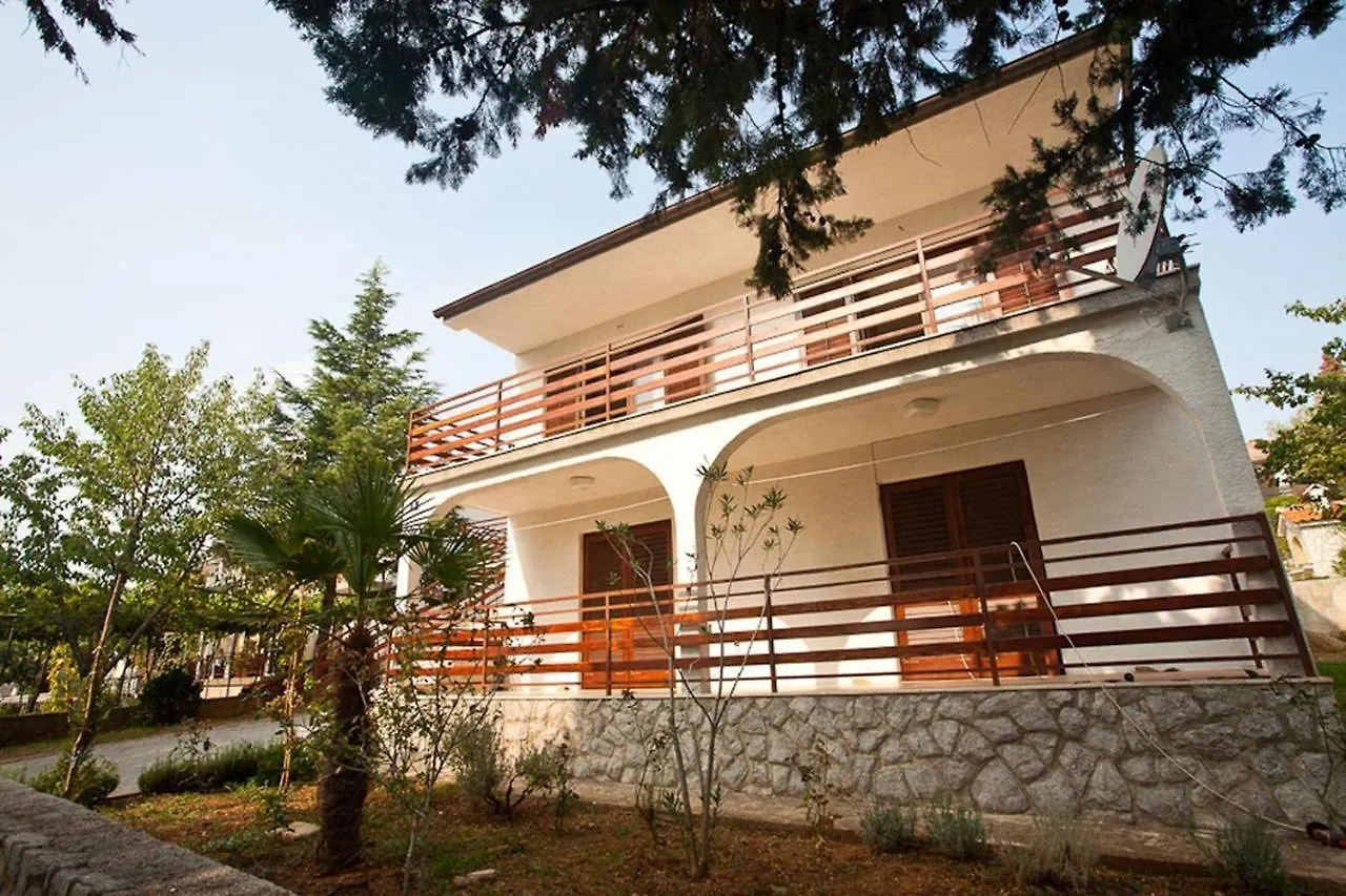 Apartment Josip Krk Town 0*,